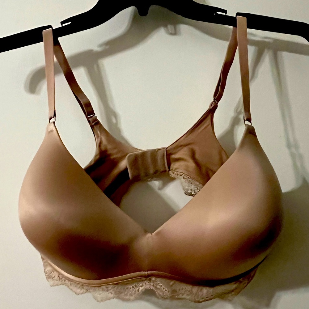 Maidenform Wireless Shaper Bra